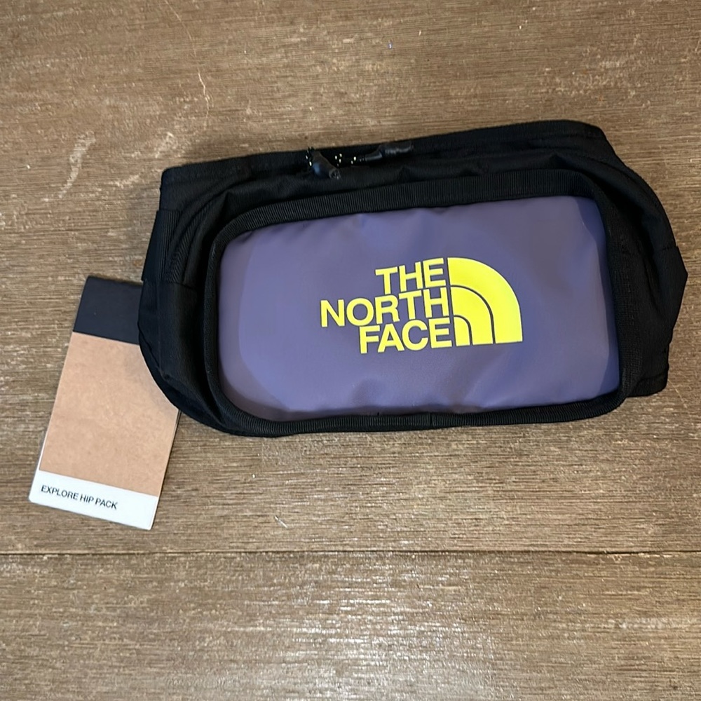 NWT - The North Face - Explorer Hip Pack  - One Size 3L/8oz